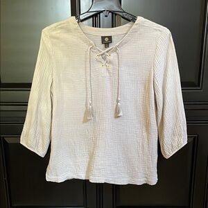 JM Collection Women's Cream Lace-Up Top